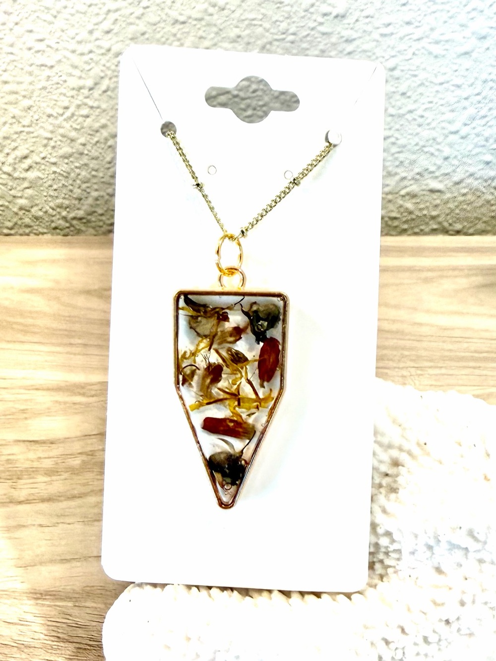 118. Gold-Tone Pendant Necklace with Texas wildflowers and beach sand